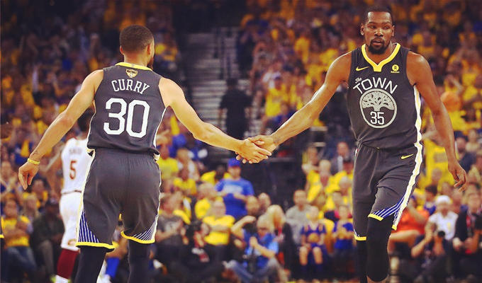 动他不断前 动他不断前